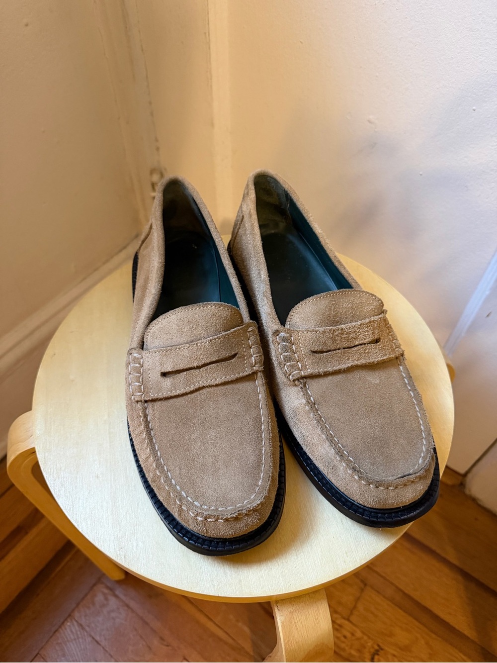 Vinny’s Men's Suede Penny Loafers in Tan